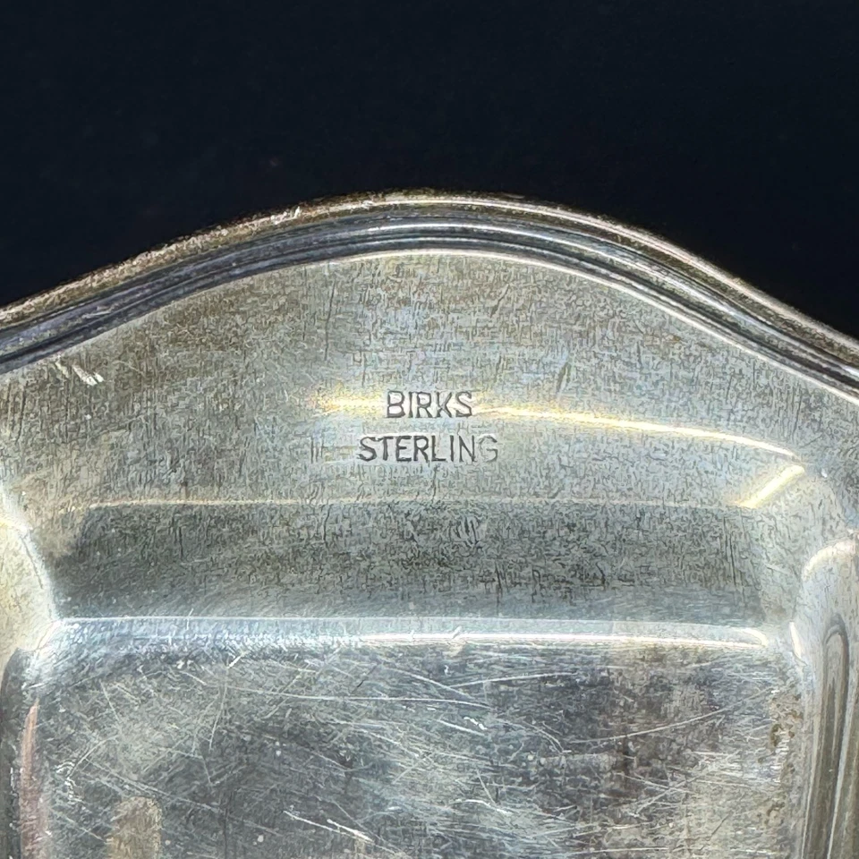 Preciosa bandeja pequeña con monograma vintage de abedules de plata esterlina marcada ABEDULES ESTERLINA Foto 3 de 4