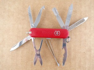 Victorinox MiniChamp Swiss Army Pocket Knife - Red - Very Good