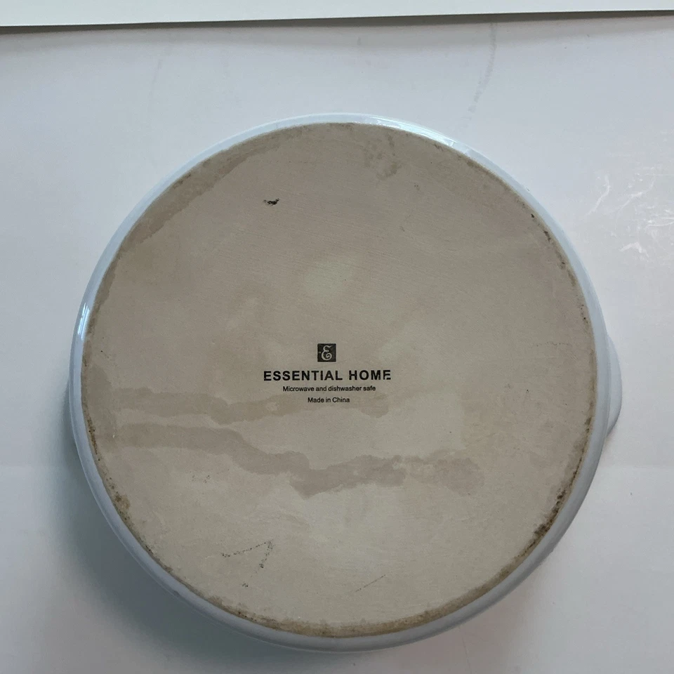 White Essential home casserole bowl with lid microwave and dishwasher safe - Image 4 of 4