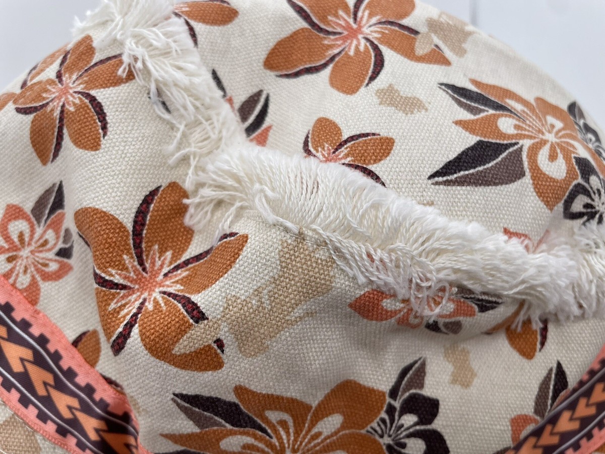 Disney Parks Moana Spotlight Bucket Hat for Adults OS Floral  display picture 2