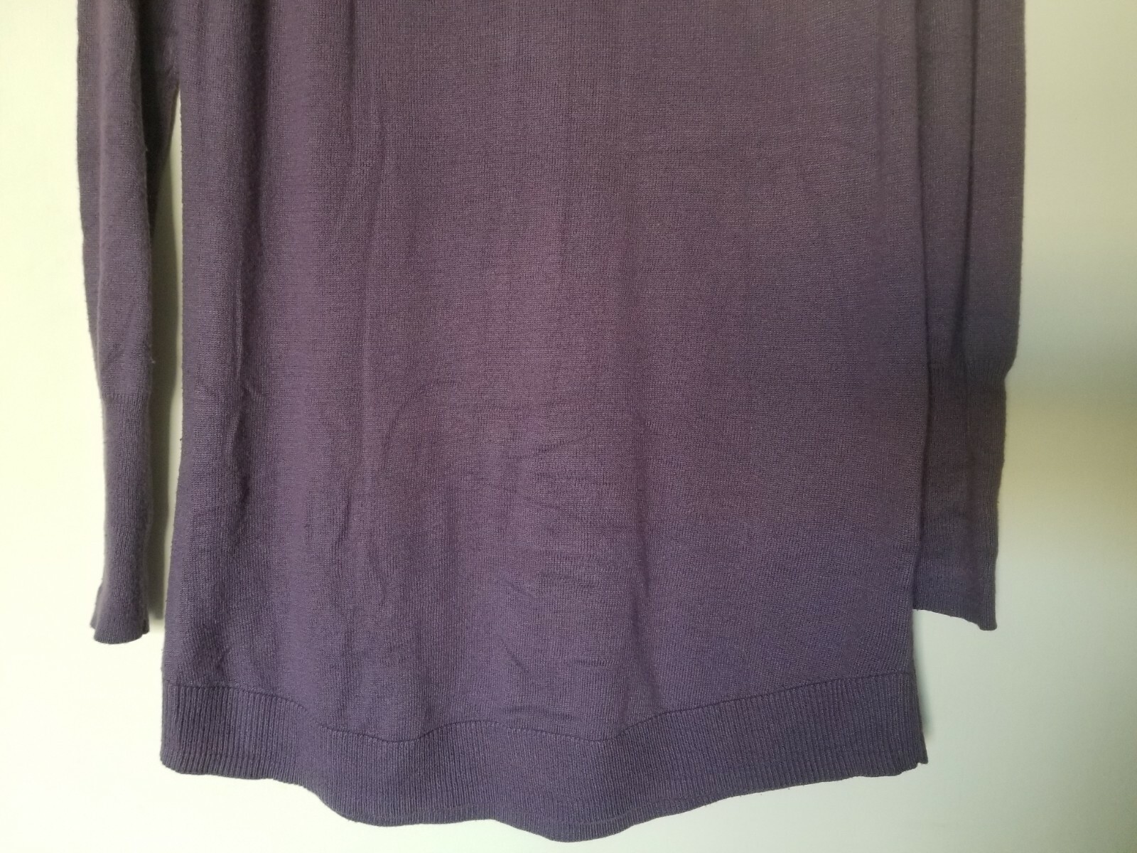 Mossimo Basic Solid Purple Long Sleeve Pull Over … - image 9