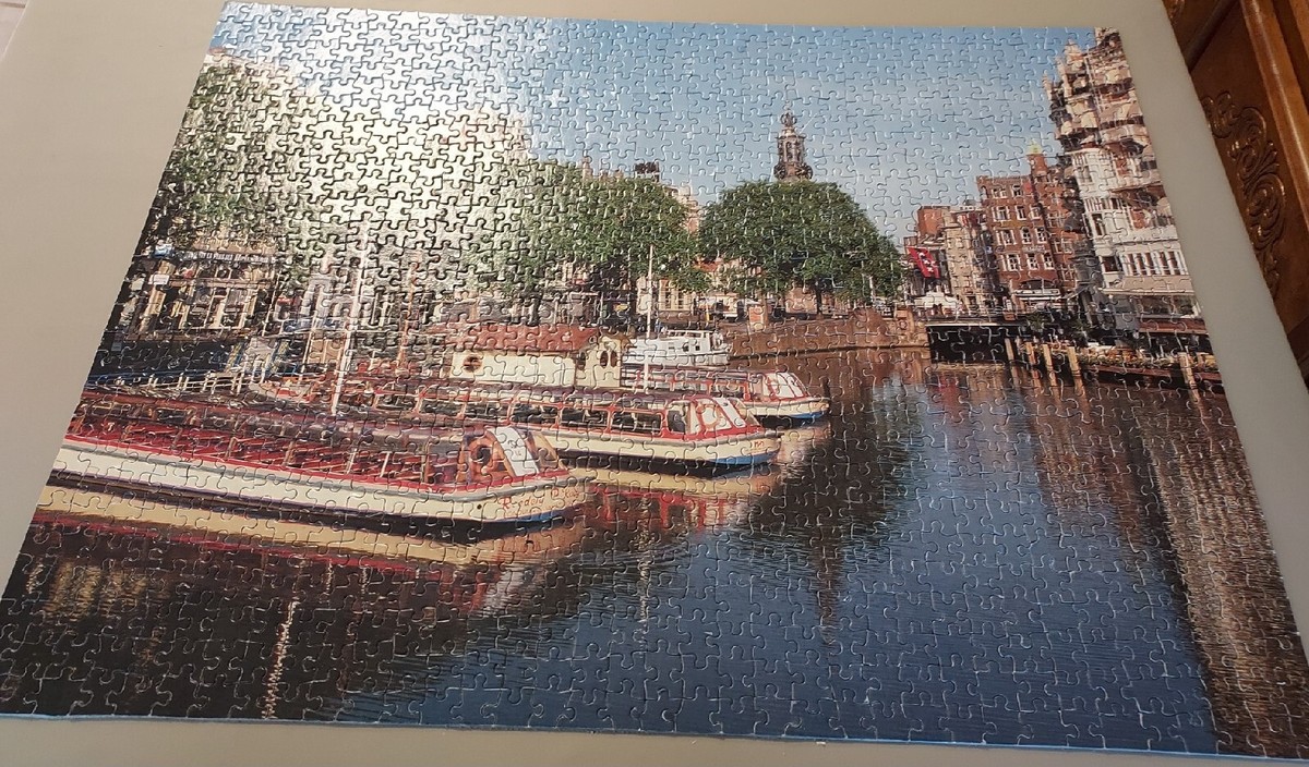 Milton Bradley Big Ben 1000 Pc Jigsaw Puzzle AMSTERDAM, HOLLAND