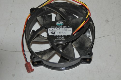 Cooler Master A9225-4RB-3BN-PI CPU Lüfter PC FAN Kühler PC Computer 3-POL