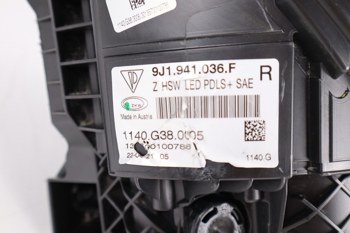 2020-2023 Porsche Taycan RH Right Passenger Side Headlight LED w  