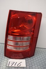 08 - 10 Chrysler Town & Country PASSENGER Side Tail Light Used Rear Lamp #1716-T