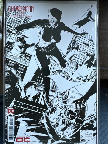 Catwoman #57 Vol 5 Cover F Incentive Joe Quesada Connect Black & White Variant