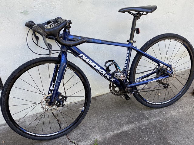 diamondback adventure bike