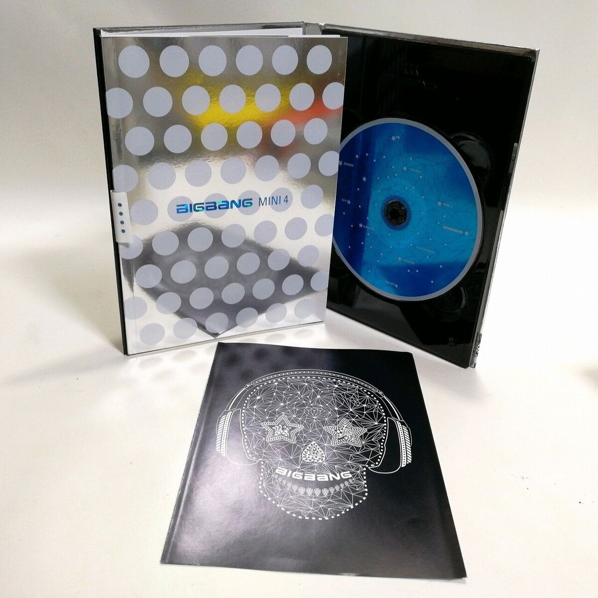 CD BIGBANG Korea Japan Album Set Special 4th Mini V SOL with CD BIGBANG Korea Japan Album Set Special 4th Mini V SOL with