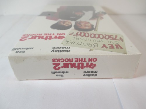 ARTHUR 2 ON THE ROCKS DUDLEY MOORE, LIZA MINNELLI VHS WARNER BROS NEW Sealed - Picture 5 of 5