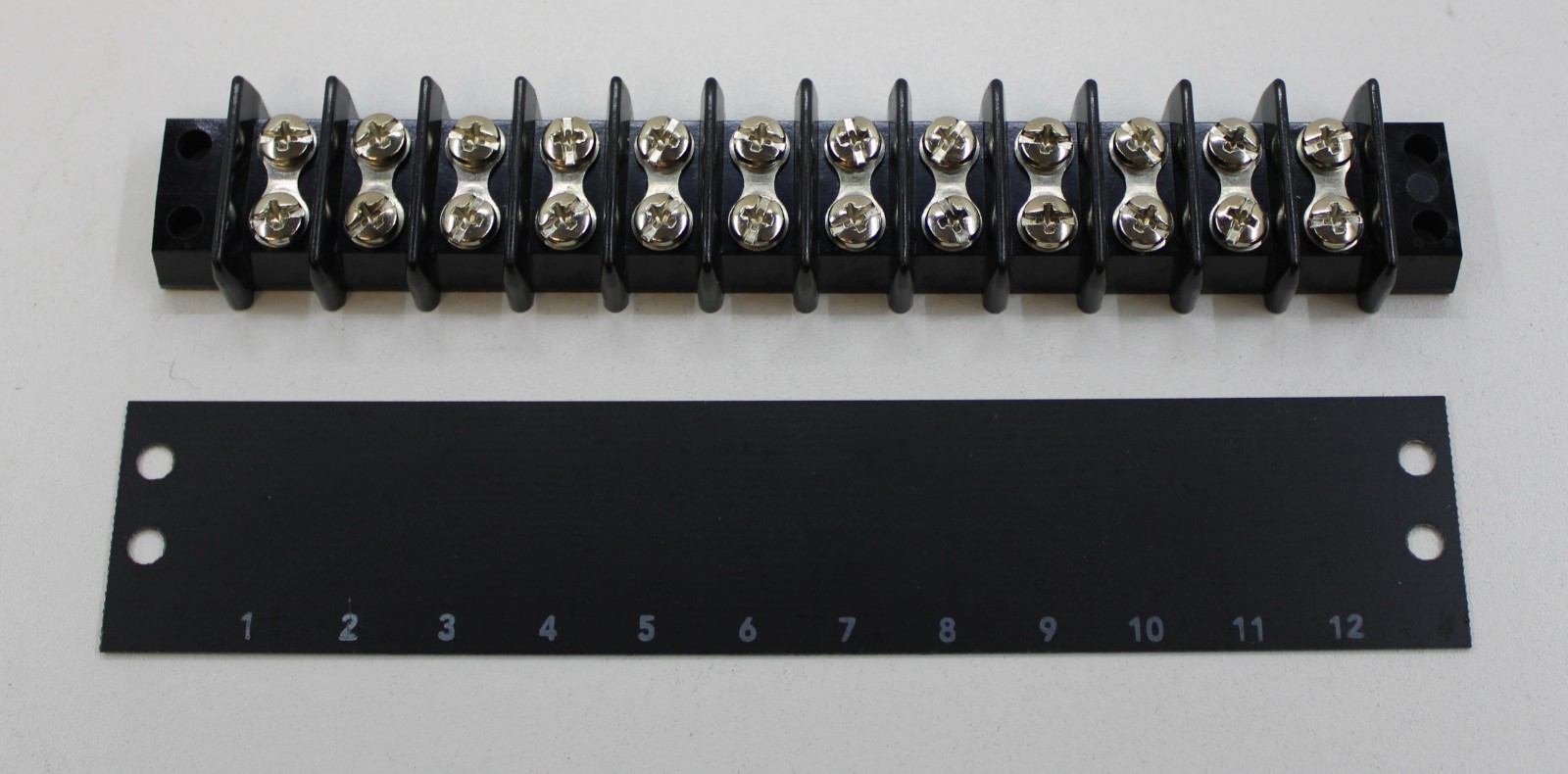TERMINAL BLOCKS , 12P.563, 30A - 250V, w/12P Marker Strips QTY 9 LOT 252