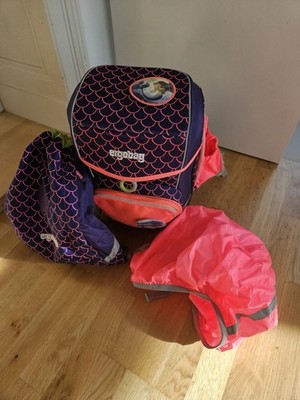 Ergobag Cubo PerlentauchBär inkl. Regenschutz und Sportbeutel, Schulranzen