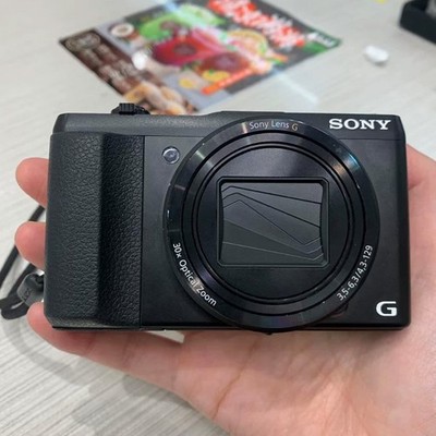 Sony Cyber-Shot DSC-HX50/ HX50V Digital Camera 20.4MP 30x Optical Zoom Wi-Fi