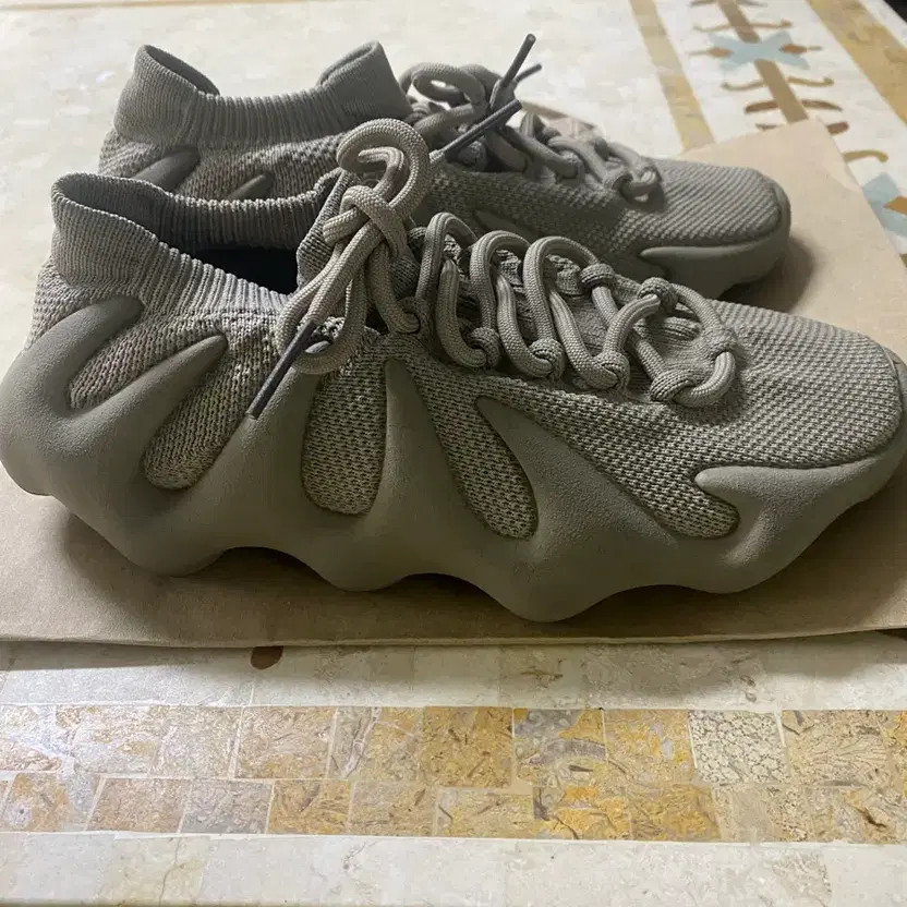 Adidas Yeezy 450 Grey Sneakers Size 235 Lightly Used thumbnail 2