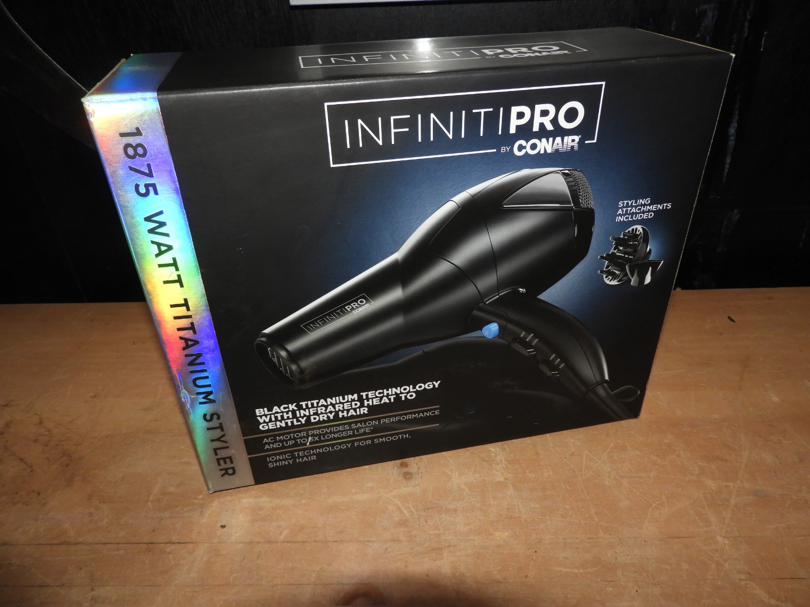 INFINITI PRO by CONAIR Hair Dryer, 1875W Blow Dryer with Diffuser & Concentrator