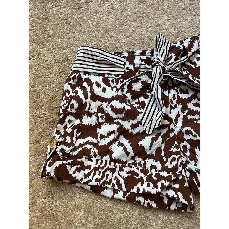 Pantalones Cortos Diane Von Furstenberg 4 Bolsillos con Cinturón Estampado Animal Bohemio Marrón Rayas Foto 4 de 4