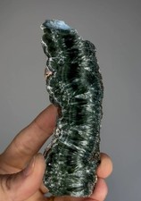 High-Grade Chatoyant Green Seraphinite