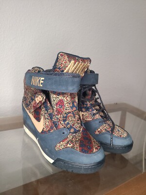 Nike Wmns Air Revolution Sky Hi Size NIKE 2013 AIR REVOLUTION SKY