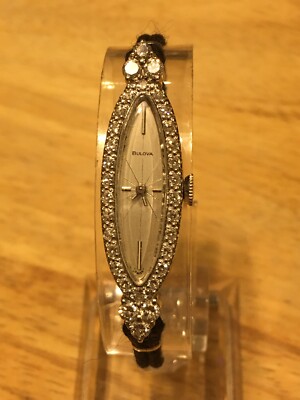 Vintage Unique BULOVA 32 Diamond Watch 14K Gold 17 Jewels Black