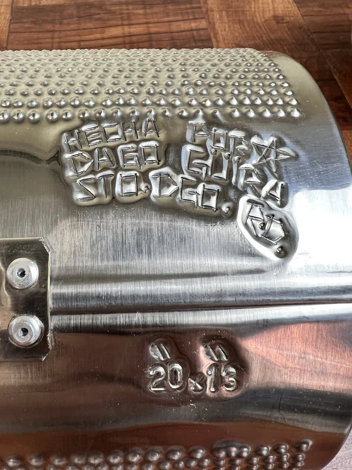 Guira Professional 20” X 13” Dominicana De DAGO Guira Con Gancho 5d2. - Image 2 of 4