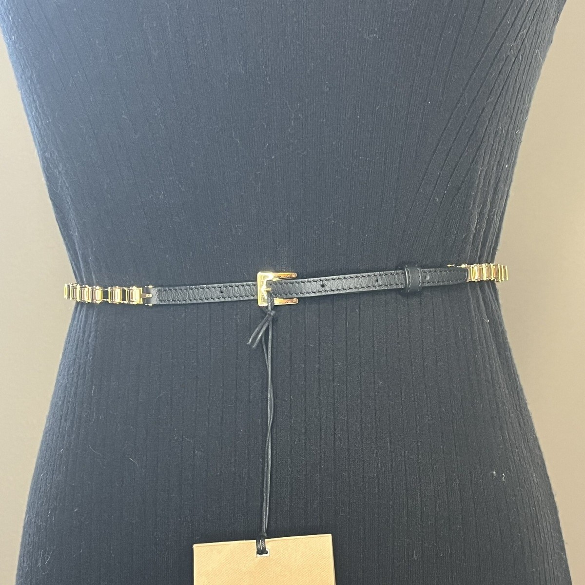 Burberry Black Gold Pleated Metal And Leather Bike Chain  display picture 1