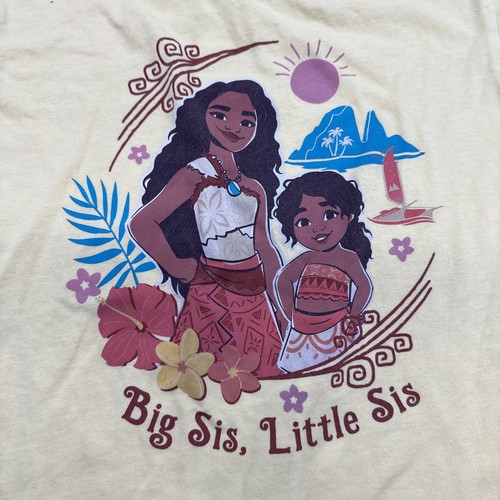 Disney Moana 2 T-Shirt Youth Girl Small Graphic Print Logo Yellow..#27725 - Picture 2 of 7