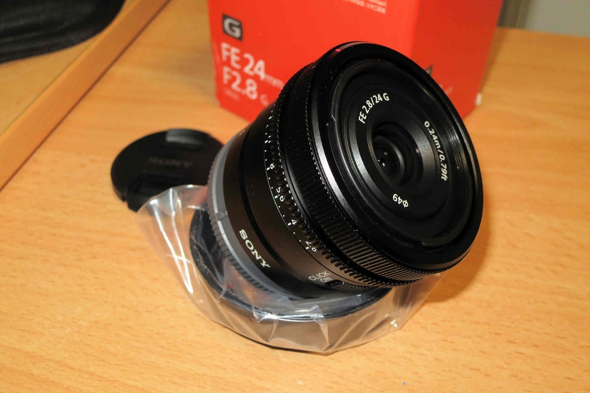 Sony FE 24mm f/2.8 G Wide Angle Lens - E-Mount for sale