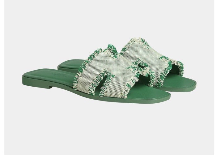 Hermès Oran Sandals in Maxi Fringed Canvas - Vert Jungle 37