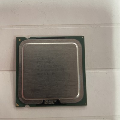 SL8cn - 3.0ghz Pentium D Processor  NEW OPEN BOX