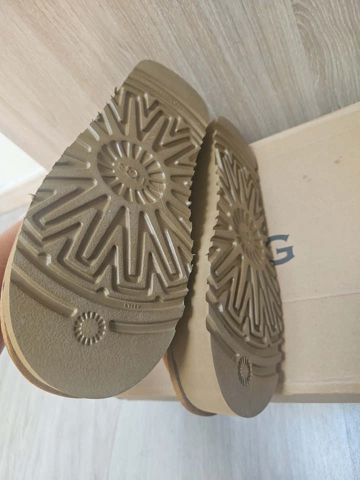 UGG Classic Ultra Mini Plateforme 38 - Photo 2/4