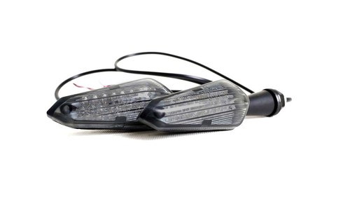 PAIR OF EVOTECH SMOKED LED DIRECTION INDICATORS FOR TRIUMPH STREET TRIPLE RX 201 - Picture 1 of 3