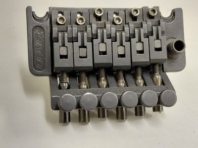 Peavey Tremolo Black Bridge - Block Letter Logo