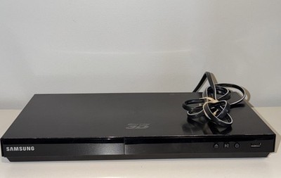 Samsung BD-E5900 3D Blu-Ray Disc & DVD Player - No Remote - Working! READ