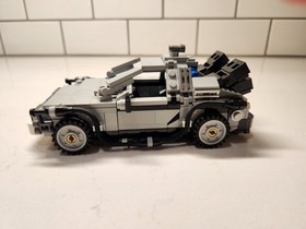 LEGO Ideas DeLorean (21103) - Back to the Future 100% Complete NO BOX