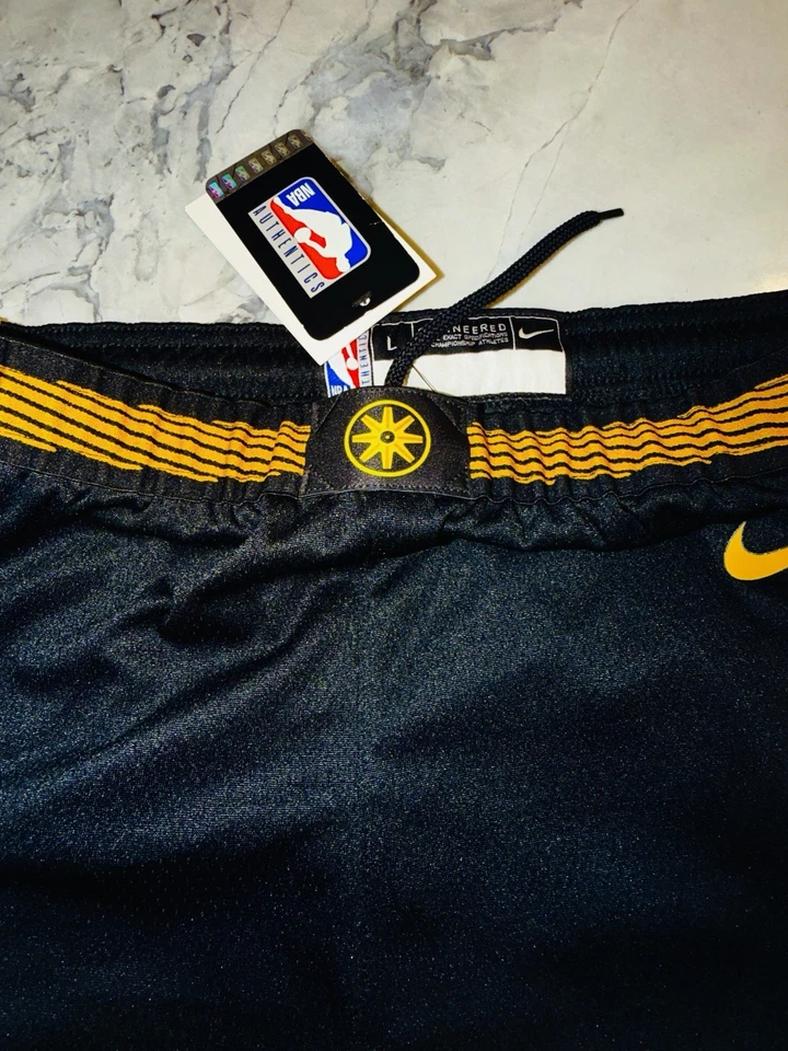 耐克男式金州勇士队 2023/24 城市版 Swingman 短裤 LY 14-16 — 第 2/4 张图片