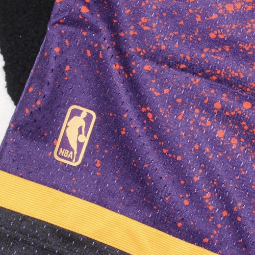 Mitchell & Ness Men's Phoenix Suns Spray Paint Swingman Shorts - Picture 4 of 6