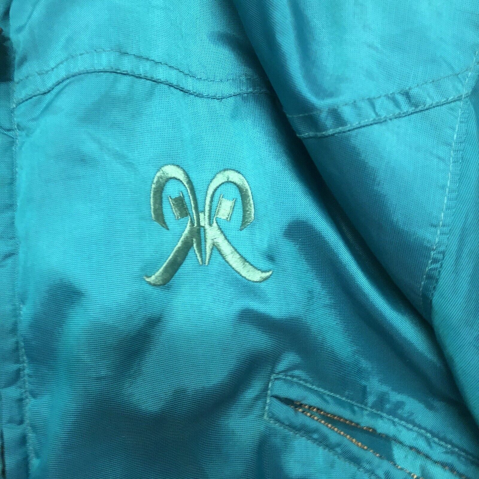 Picture 3 of 11