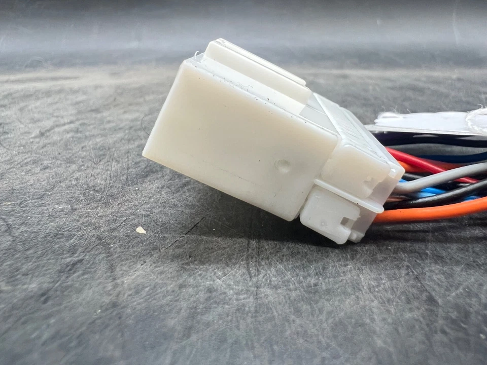 Nissan NV2500 HD 2012-2020 furgoneta OEM caja de fusibles conjunto coleta arnés de cableado Foto 2 de 4