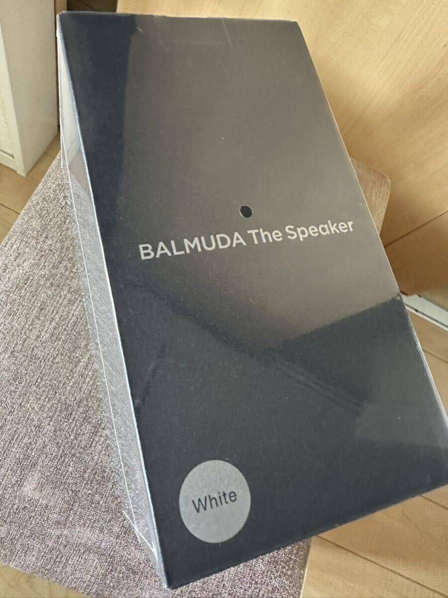 BALMUDA The Speaker WHITE Bluetooth Wireless Audio Sound BALMUDA The Speaker WHITE Bluetooth Wireless Audio Sound
