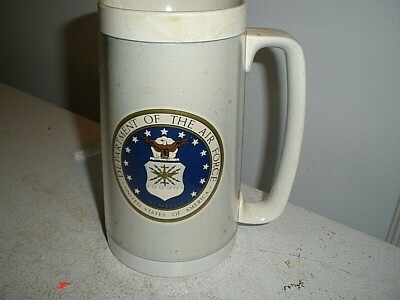 Vintage Department of the Air Force Plastic Mug Thermo Serv U.S.A. 6.5'' (M29)