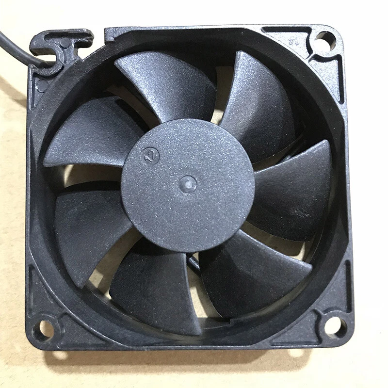 1X ADDA AD0712UX-A7BGL 70*70*25mm DC12V 0.3A 4-Pin PWM Cooling Fan Fast Shipping - Image 2 of 4