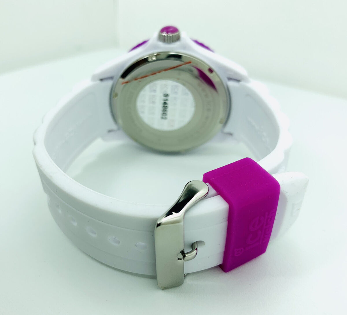 Ice-Watch Big 44mm White with Purple Dial Bezel Loop SI.WV Ice-Watch Big 44mm White with Purple Dial Bezel Loop SI.WV