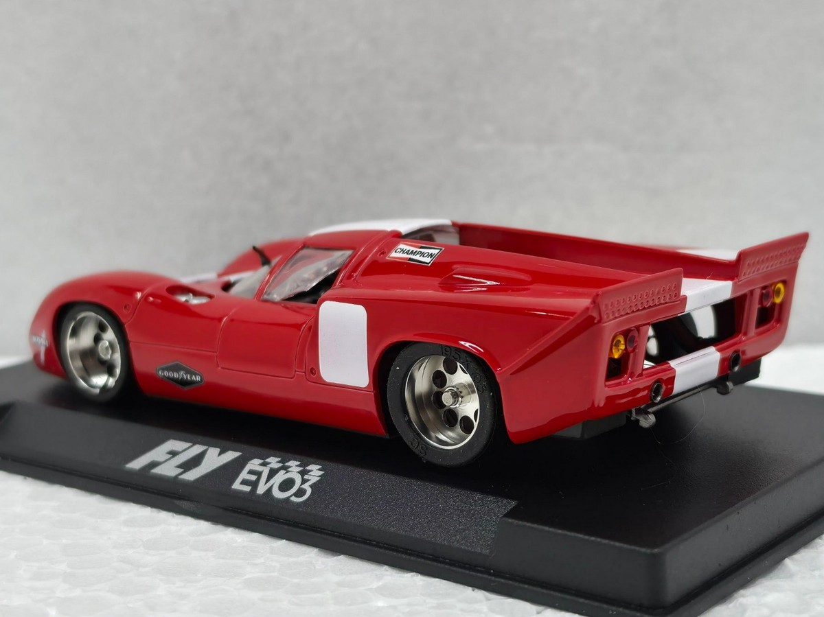 FLY Scaleauto R2007R1 Lola T70 EVO3 Red Scaleauto PRO Chassis 1:32