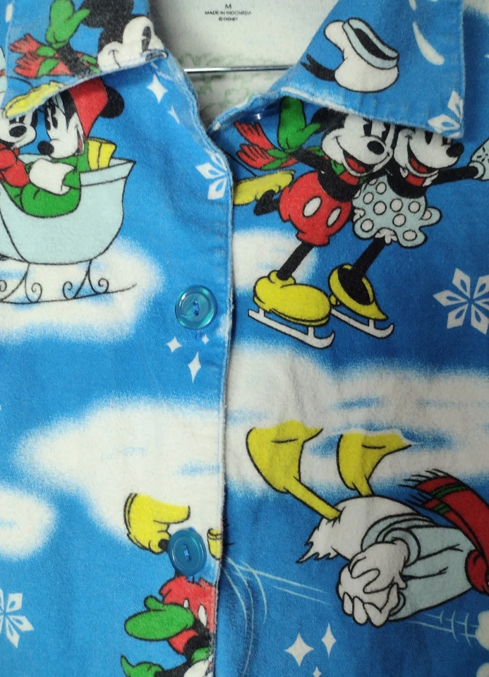 Pijama de franela abotonada escena de invierno Disney talla M Mickey Mouse Pluto LEER Foto 2 de 4