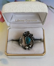 Vintage 60s Navajo Ring Flower Rope frame Turquoise Sterling 7.6 grams Sz 7 3/4