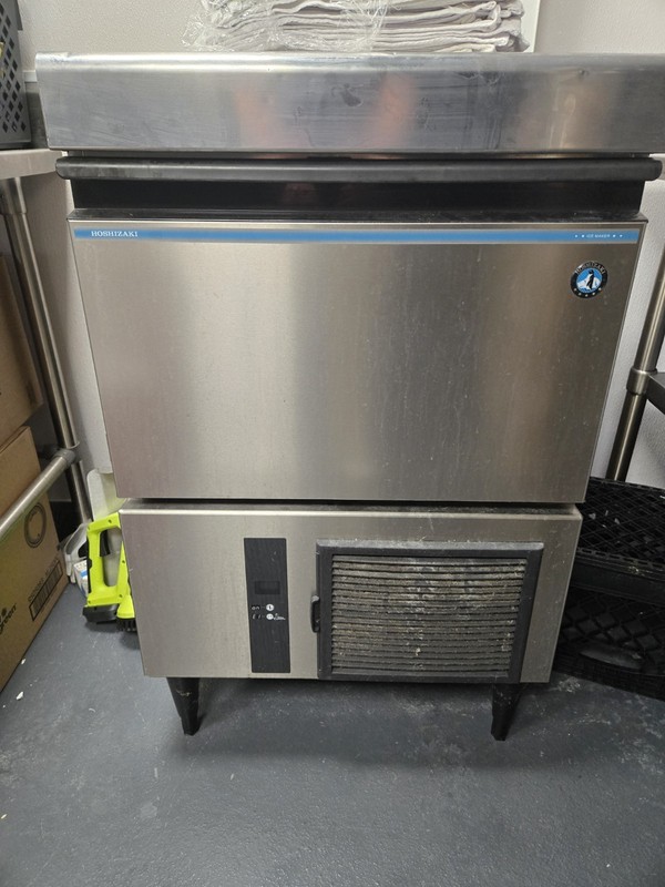 Hoshizaki IM-50BAA-Q Air Cooled Commercial Ice Maker Stainless Steel 115V