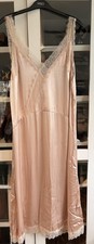 H&M Satin and lace nude slip dress - 1920's vintage style