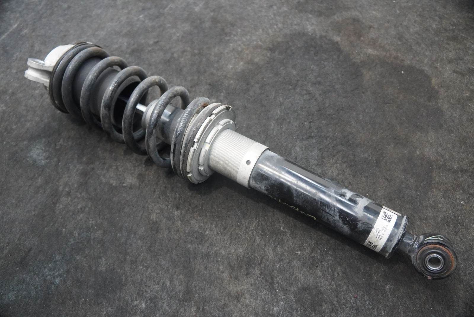 Ferrari California 2015-2018 Front Left Shock absorber spring P/N 308242