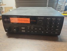 RadioShack Pro-2048 200 Channel Desktop 800Mhz Programmable Home Scanner