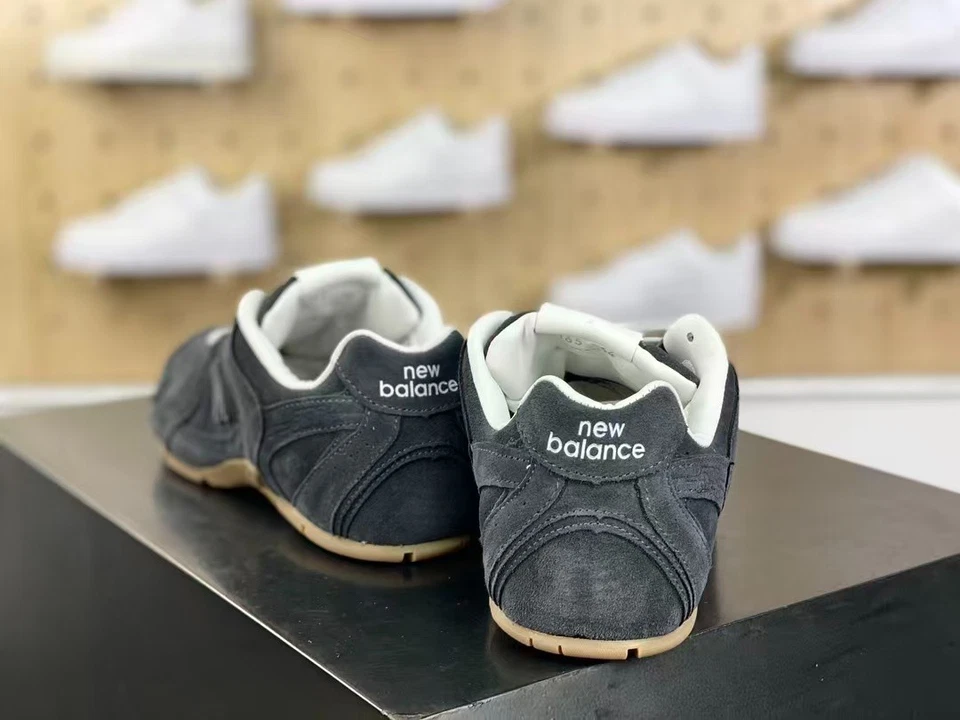 Miu Miu x New Balance 530 SL Women’s Sneakers Coal Grey Gum Sole – Limited Editi - Image 4 of 4