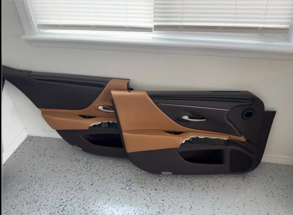 2019-2024 LEXUS ES300H es350 FRONT REAR DRIVER PASSENGER INNER DOOR TRIM SKIN  - Image 2 of 4